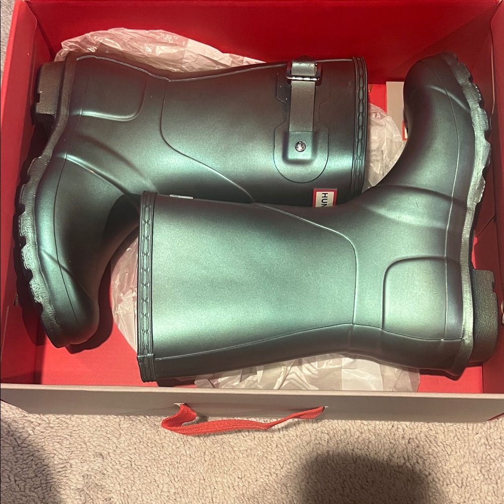 Hunter Metallic Green Boots